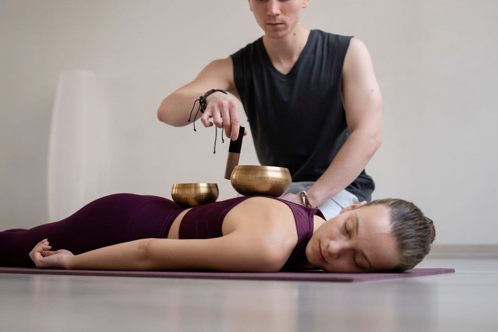 Reiki Healing Practitioner Jobs: Roles, Salary, Skills, and How to Apply (2026 Guide)
